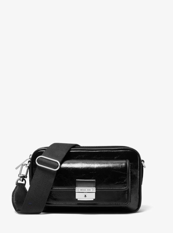 Damske Spojková Taška Michael Kors Bradshaw Medium Crinkled Leather Camera Čierne - Kabelky Michael Kors Akcia | RSYDO-1923